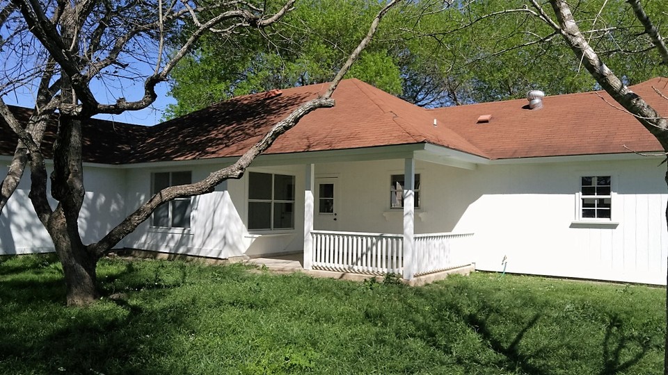 covered back porch