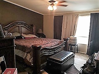 master bedroom has huge walk-in closet